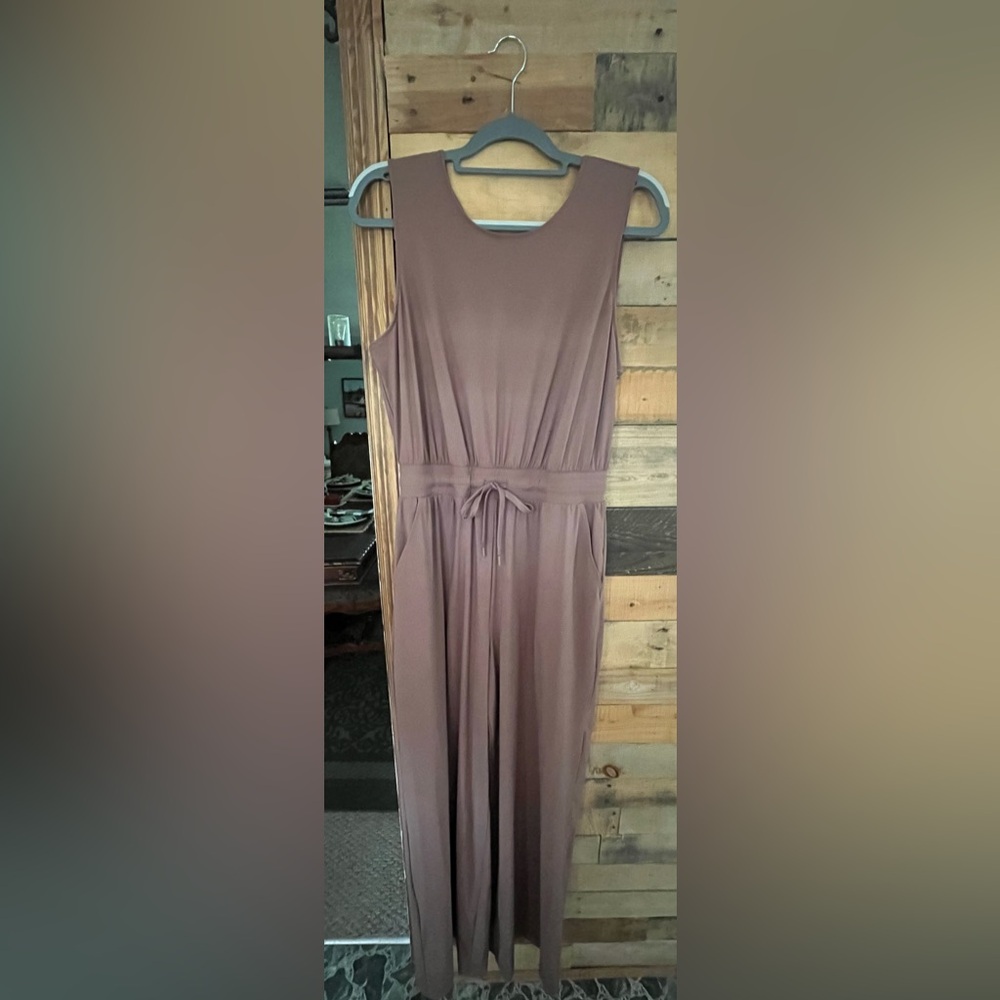 BNWOT Caramel wide leg jumper
